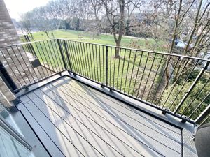 Photo 7- click for photo gallery